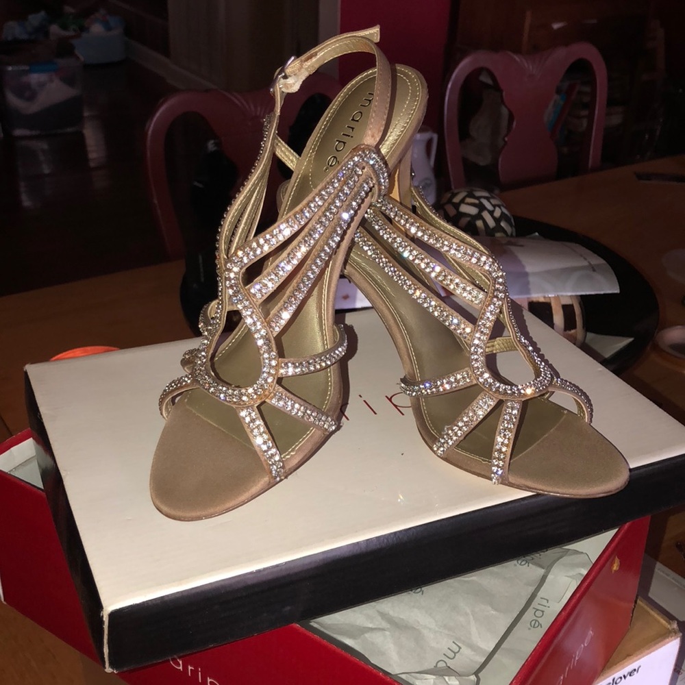 Maripe Prom / Pageant / Party shoes sz 7